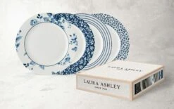 Laura Ashley 4 Borden 23 Cm Ass Kleur -Laura Ashley 182699 set 3D